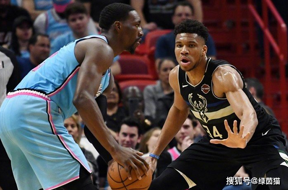 爱游戏体育- 莱万多夫斯基缺阵 