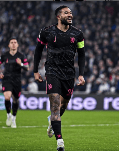 爱游戏体育-包含詹姆斯在阿森纳比赛中出色防守，回归赛场引发热议！的词条