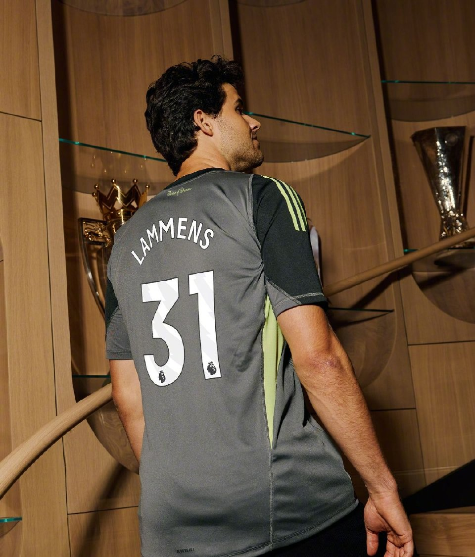 包含凯恩新星关键助攻表现惊艳，澳大利亚队未来可期！的词条