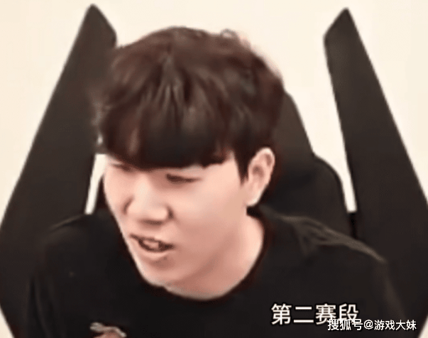 爱游戏-包含TheShy回归赛场，突破纪录首场状态亮眼，MAD观众沸腾！的词条